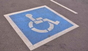 Parcheggio per disabili (Depositphotos)