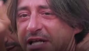 Francesco Oppini in lacrime (Tgcom24 foto - youtube screenshot)