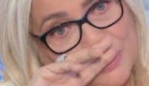 Mara Venier piange (Rai - youtube screenshot)