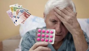 Anziano e medicinali (Depositphotos foto)