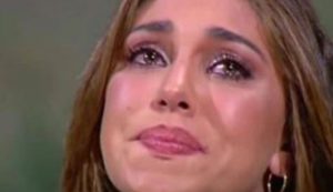 Belen Rodriguez in lacrime (Gossip Italia News - youtube foto) - www.biomedicalcue.it